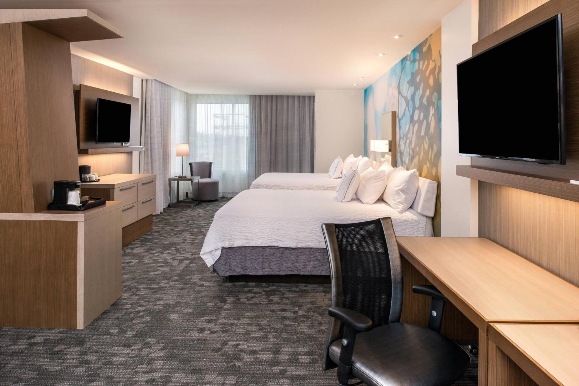 מלון פרמינגטון הילס Courtyard By Marriott Detroit Farmington מראה חיצוני תמונה